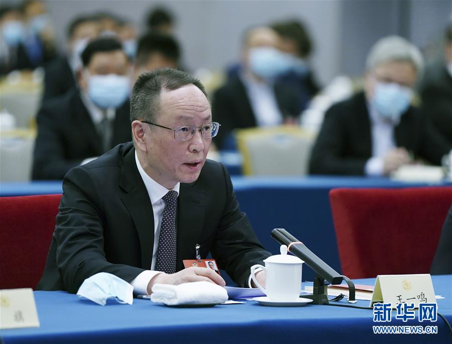 （新華全媒頭條·圖文互動）（7）從人民中汲取磅礴力量——習近平總書記同出席2020年全國兩會人大代表、政協(xié)委員共商國是紀實