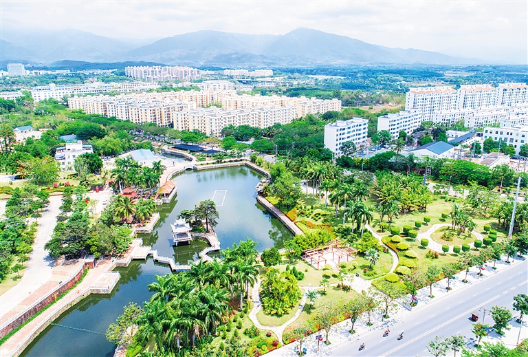 今年海南省政府工作報(bào)告有何新特點(diǎn)？一起來(lái)感受“民生溫度”→