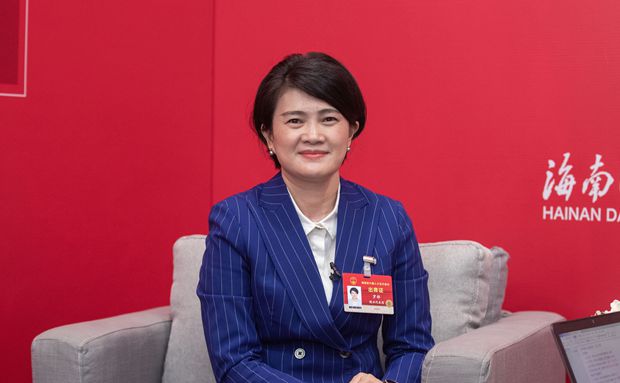 兩會(huì)會(huì)客廳 | 陵水縣長(zhǎng)羅樺：全力做好“六篇文章”、全面打造“三個(gè)陵水”