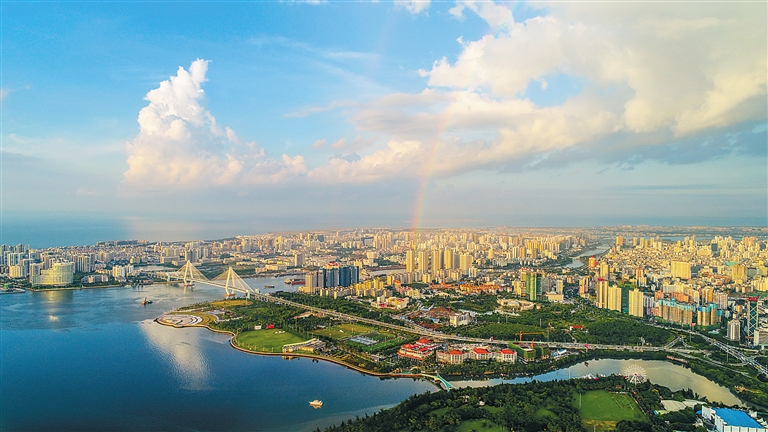 兩會深觀察 | 如何加快推進“海口經(jīng)濟圈”協(xié)調(diào)發(fā)展？省人大代表紛紛建議