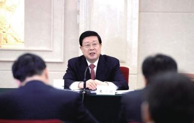 天津市長(zhǎng)黃興國(guó)：爆炸事故地區(qū)環(huán)境24小時(shí)監(jiān)測(cè)