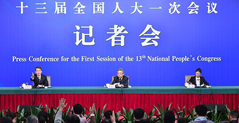 教育部部長(zhǎng)陳寶生回答中外記者提問(wèn)